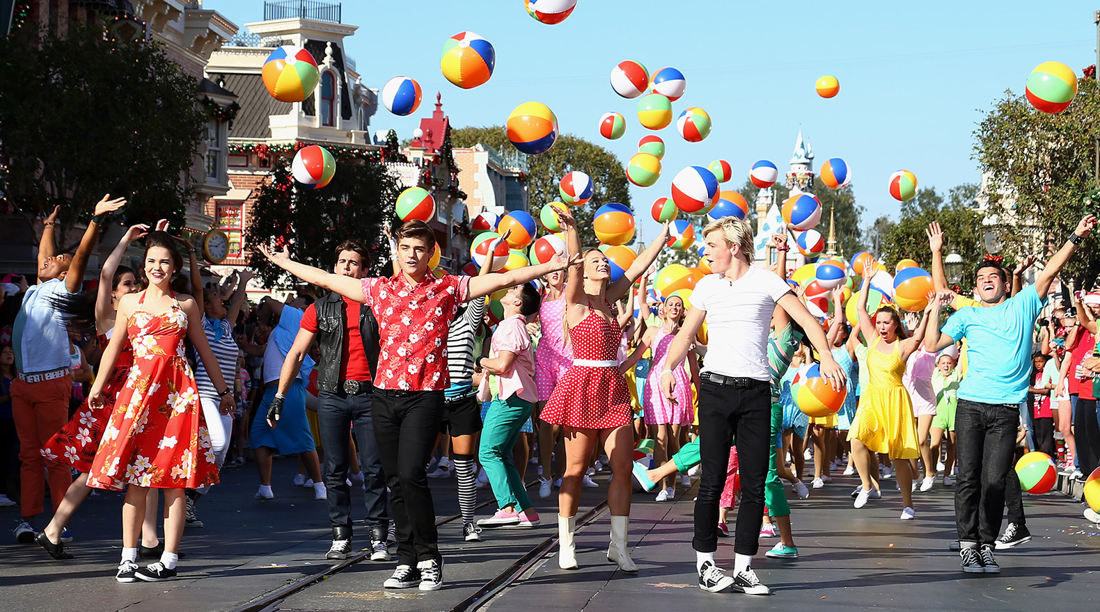 Christmas Day Parade Gallery Disney Parks